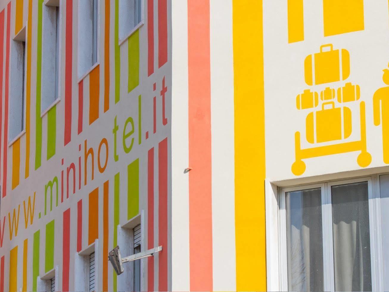 B&B Hotel Milano Ornato Dependanc Exteriér fotografie